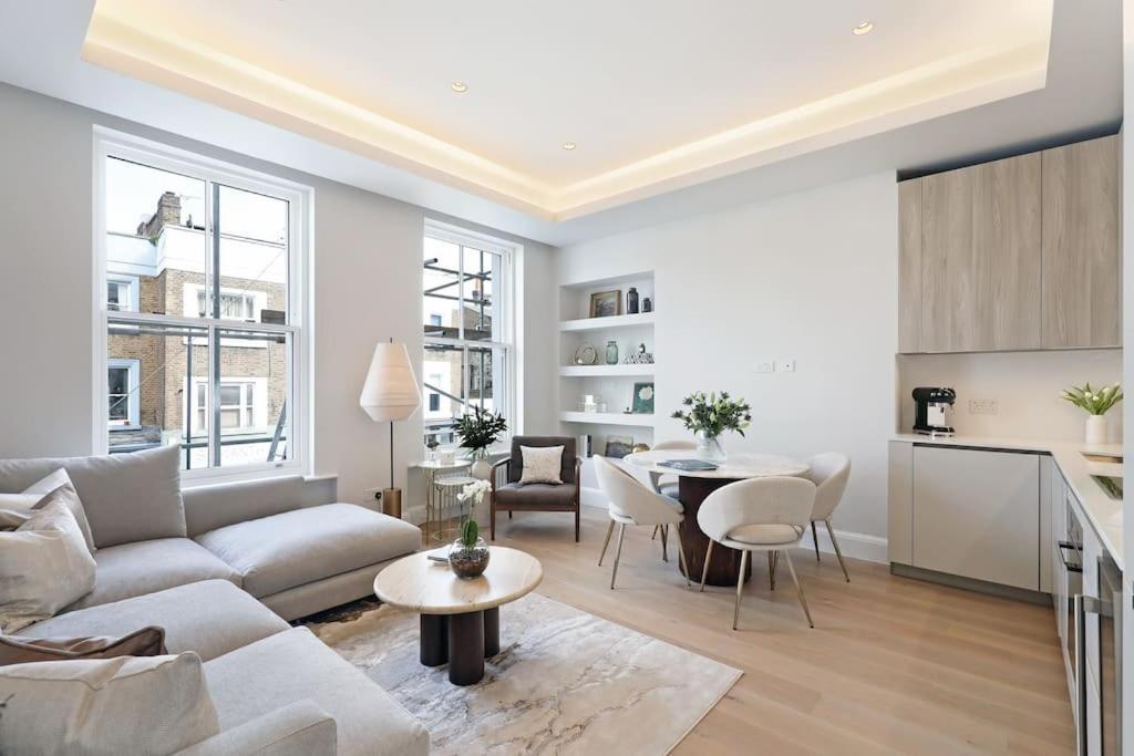Chic 3 Bed In Notting Hill * Londen